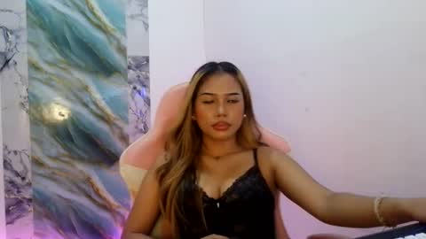 Snapshot of ivory_babe chatting on 06/30/26, 12:11 ivory_babe online show from 06/30/26, 12:11