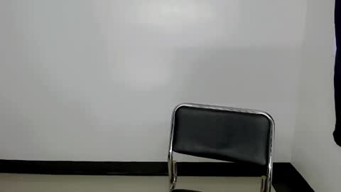 Snapshot of ivory_cat69 chatting on 03/27/26, 08:26 Miss Ivory online show from 03/27/26, 08:26