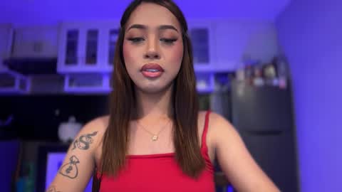 Snapshot of ivorycollins chatting on 11/04/25, 04:00 kirstenelsie online show from 11/04/25, 04:00