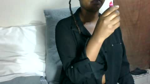 IvoryLuna online show from 08/04/26, 04:15