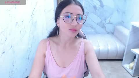 ivon online show from 04/29/26, 05:30