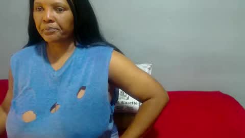 IVORYTITS48 online show from 03/10/25, 05:11