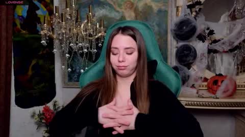 Snapshot of ivorywood_ chatting on 10/26/25, 11:16 ivorywood_ online show from 10/26/25, 11:16