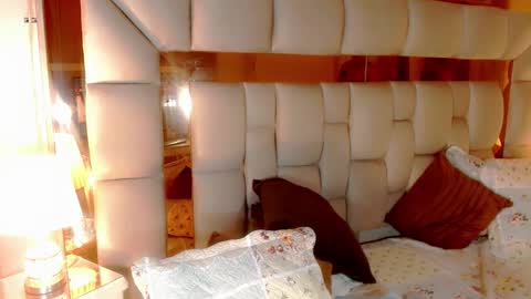 Snapshot of ivvysoul chatting on 12/13/25, 07:53 ivvysoul online show from 12/13/25, 07:53