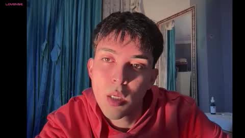 Snapshot of ivy_0000 chatting on 12/20/25, 12:18 ivy online show from 12/20/25, 12:18