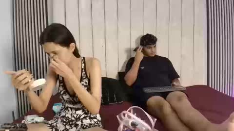 ivy_and_joseph online show from 09/17/25, 08:54