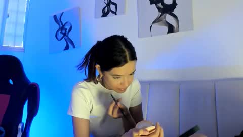 ivy_and_joseph online show from 11/08/25, 01:33