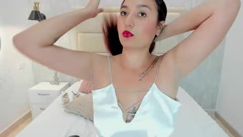 IVY  online show from 12/15/25, 03:38