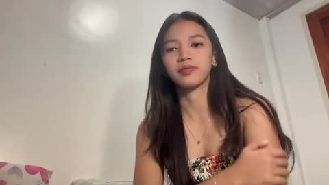 Snapshot of ivy_olivia chatting on 08/02/26, 01:04 Carmela online show from 08/02/26, 01:04