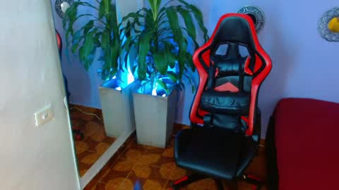 ivy_scorpio online show from 10/04/25, 06:22