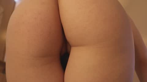 Ivy online show from 11/21/25, 04:38