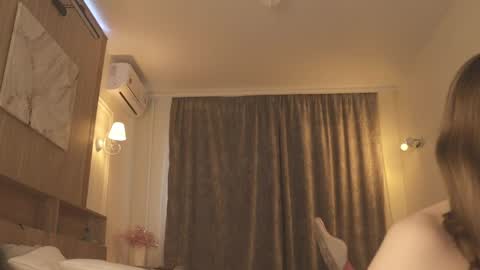 Ivy online show from 04/10/26, 03:12