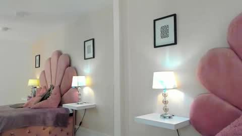 Ivy  online show from 03/12/25, 05:49