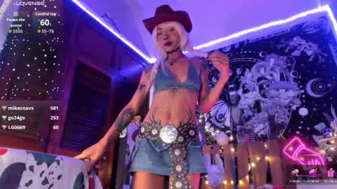 Ivy bank   online show from 11/26/25, 07:59