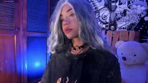 Ivy bank   online show from 12/22/25, 07:44