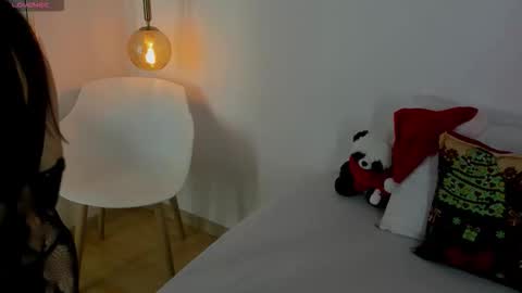 Snapshot of ivyblackk chatting on 12/23/25, 11:08 Ivy online show from 12/23/25, 11:08