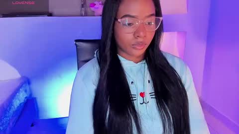 Snapshot of ivybliss8 chatting on 01/30/25, 12:06 i v y  b l i s s online show from 01/30/25, 12:06