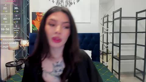 Ivy online show from 05/19/26, 01:56