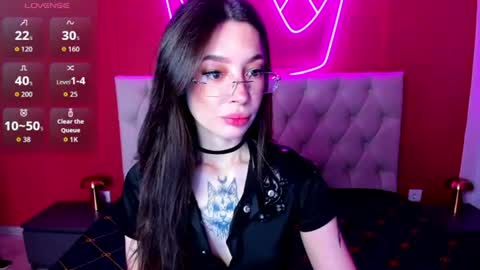 Ivy online show from 06/17/26, 01:19