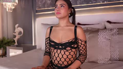 ivyellis online show from 03/23/26, 11:58