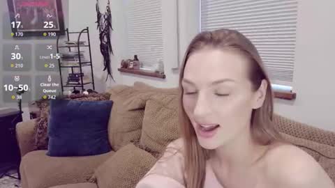 ivygrave online show from 02/13/26, 07:32