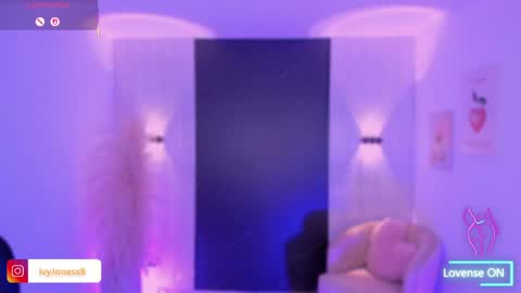 Ivy online show from 04/10/26, 12:16