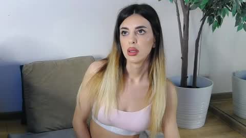 IvyLustt online show from 05/22/26, 05:47