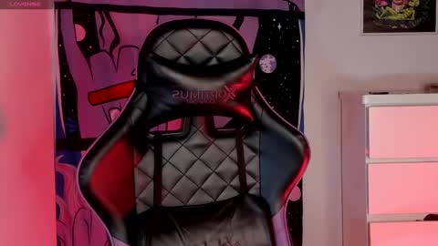 Camila online show from 01/06/25, 04:15