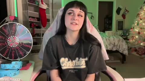 Snapshot of ivyminxxx chatting on 12/13/24, 04:54 Ivy Minxxx online show from 12/13/24, 04:54