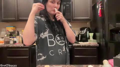 Snapshot of ivyminxxx chatting on 12/14/24, 12:55 Ivy Minxxx online show from 12/14/24, 12:55