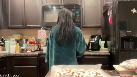 Snapshot of ivyminxxx chatting on 12/21/24, 01:26 Ivy Minxxx online show from 12/21/24, 01:26