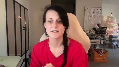 Snapshot of ivyminxxx chatting on 12/19/25, 08:38 Ivy Minxxx online show from 12/19/25, 08:38