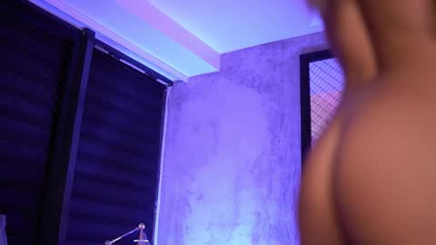 Snapshot of ivyrowa chatting on 03/11/25, 10:31 IvyRowa online show from 03/11/25, 10:31