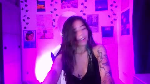 Ivy  online show from 03/27/26, 11:15