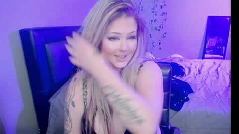 Ashley3 online show from 01/17/26, 08:52