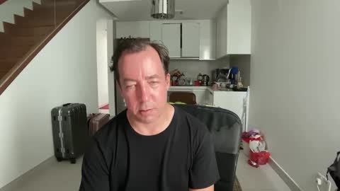 chat with me to find out online show from 03/14/26, 08:09