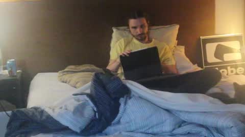 iwhitesmurf online show from 11/25/25, 06:24