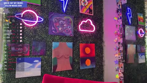 Muse hethey online show from 12/08/24, 08:36