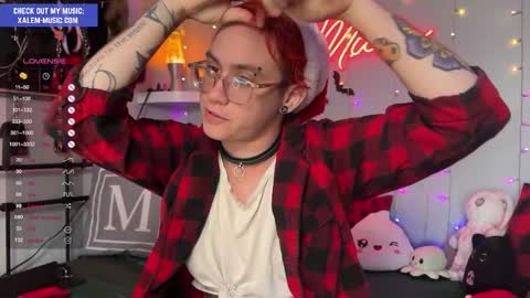 Muse hethey online show from 12/15/24, 08:04