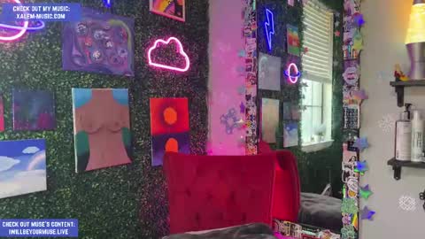 Muse hethey online show from 03/31/26, 11:38