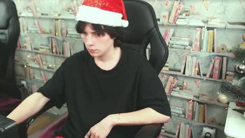 Snapshot of iwillfall_ chatting on 12/26/24, 08:42 Maxim online show from 12/26/24, 08:42