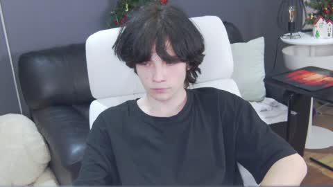 Snapshot of iwillfall_ chatting on 01/04/25, 01:10 Maxim online show from 01/04/25, 01:10