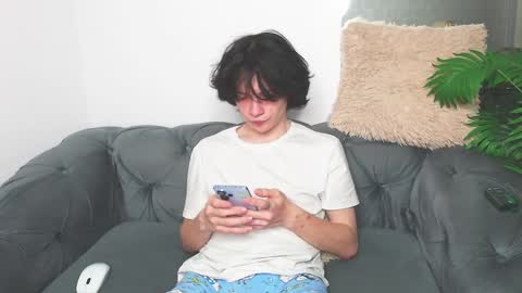 Snapshot of iwillfall_ chatting on 02/12/25, 09:22 Maxim online show from 02/12/25, 09:22