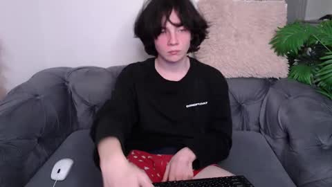 Snapshot of iwillfall_ chatting on 02/14/25, 01:29 Maxim online show from 02/14/25, 01:29