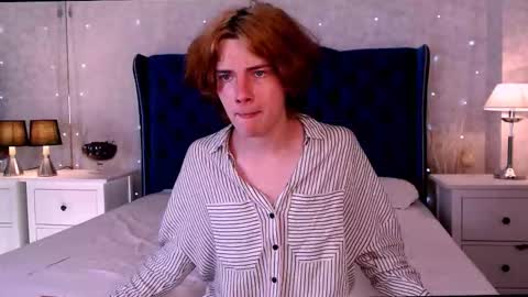 Snapshot of iwillfall_ chatting on 09/13/25, 10:20 Maxim online show from 09/13/25, 10:20