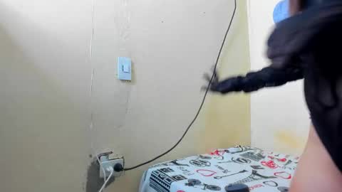 ixchell_dewei online show from 11/02/25, 04:04