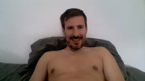 Casandro online show from 10/04/25, 11:19