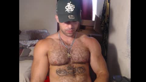 izak144 online show from 10/02/25, 04:36