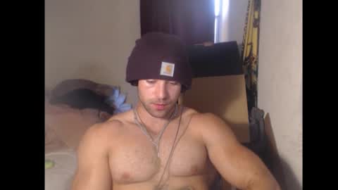 izak144 online show from 12/18/25, 12:38