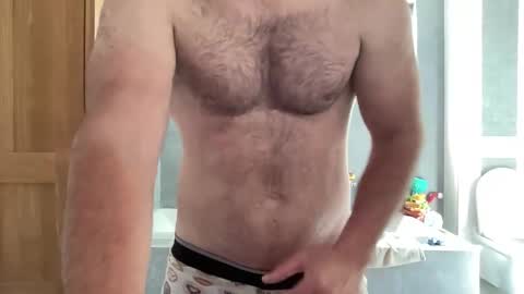 Izylduur online show from 09/11/25, 01:11